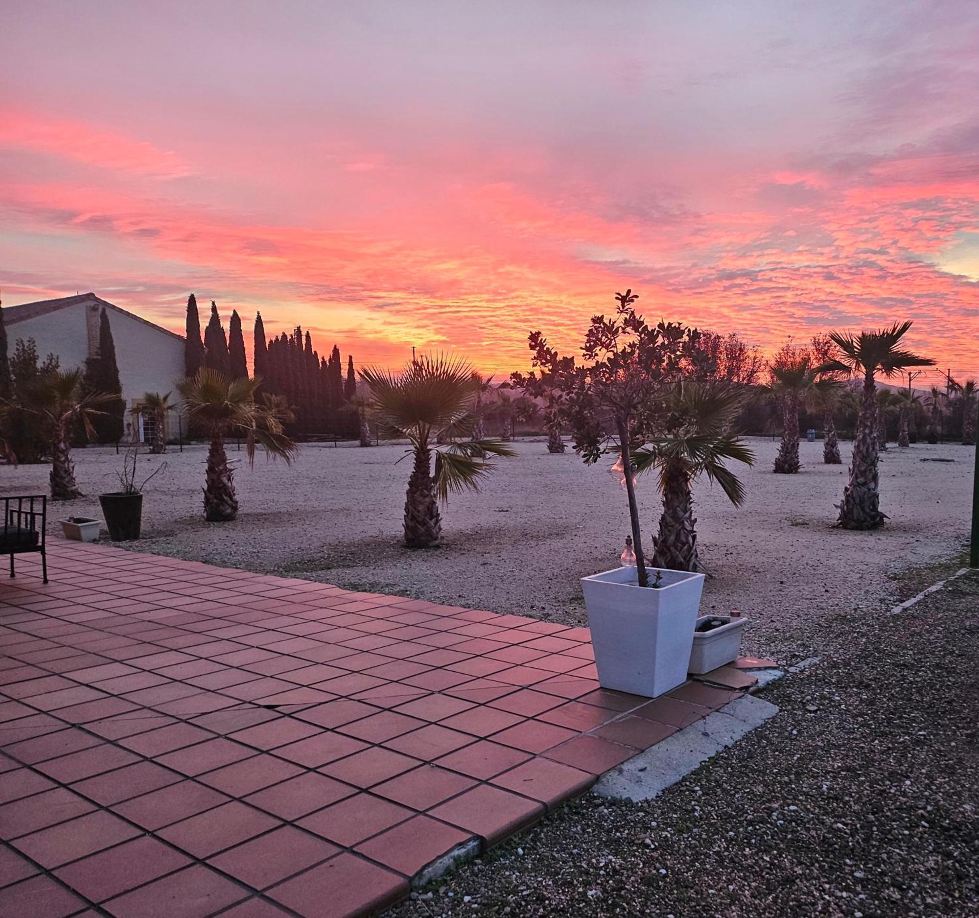 Hotel Villa Marcilla Dış mekan fotoğraf