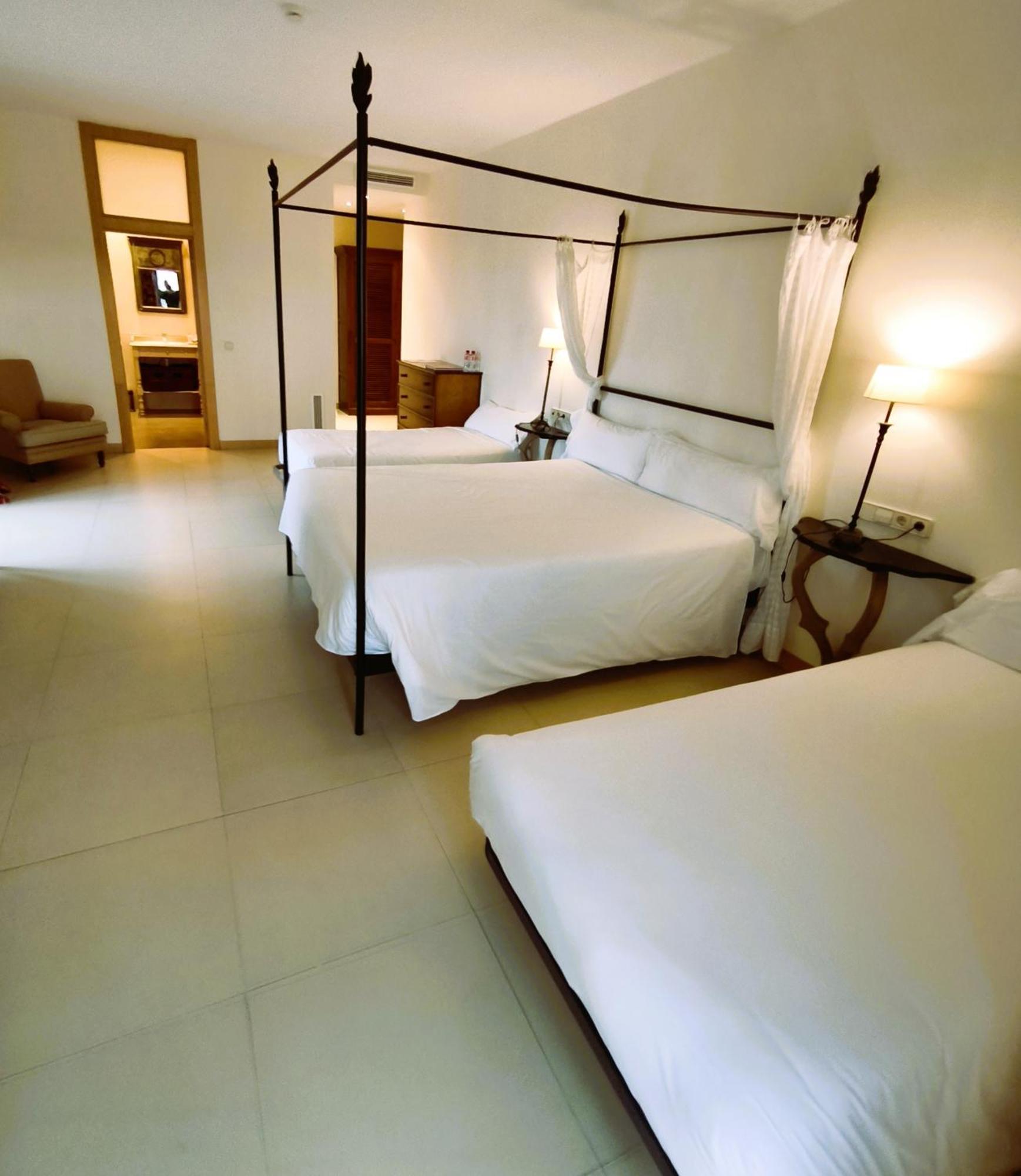 Hotel Villa Marcilla Dış mekan fotoğraf