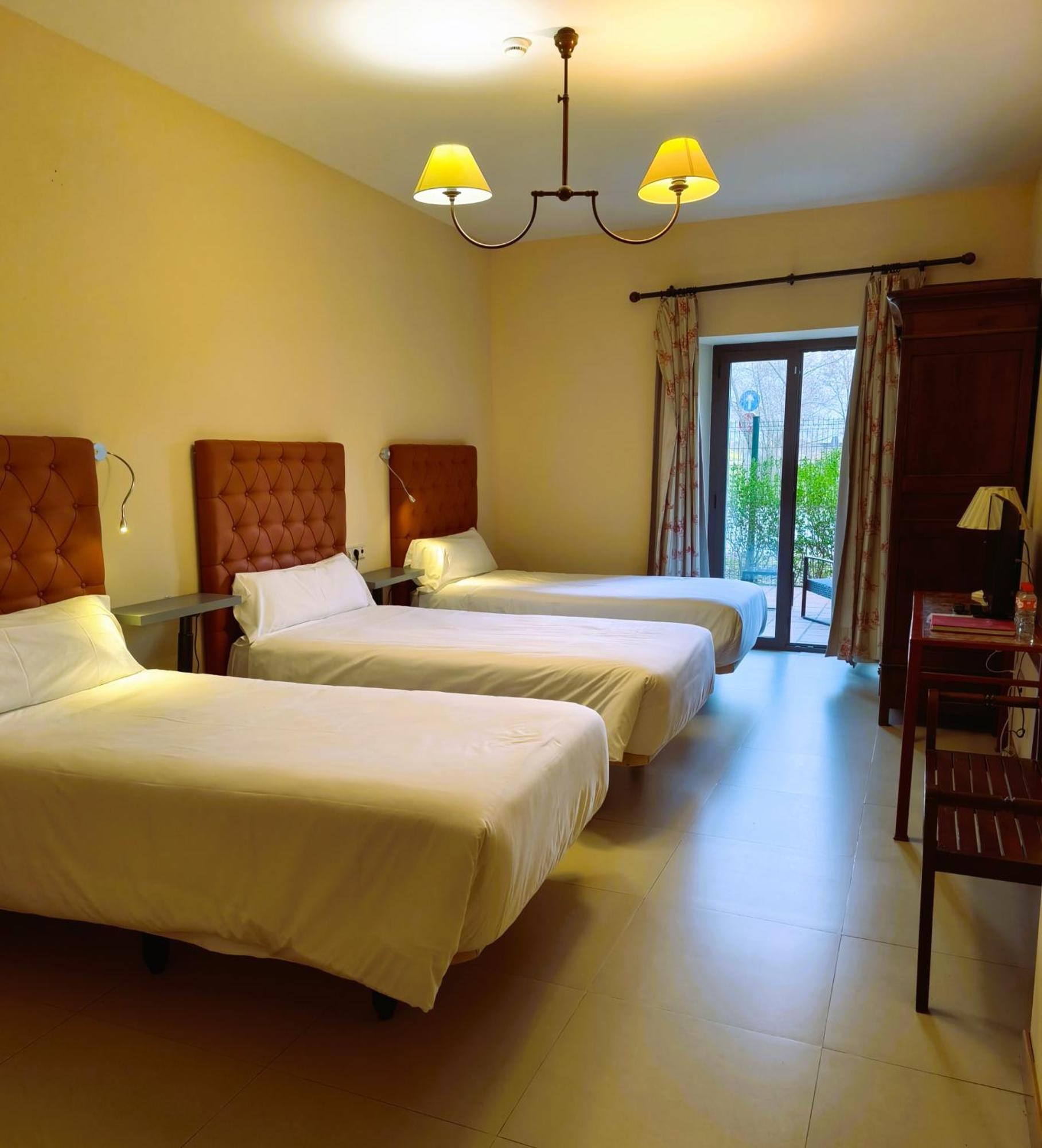 Hotel Villa Marcilla Dış mekan fotoğraf