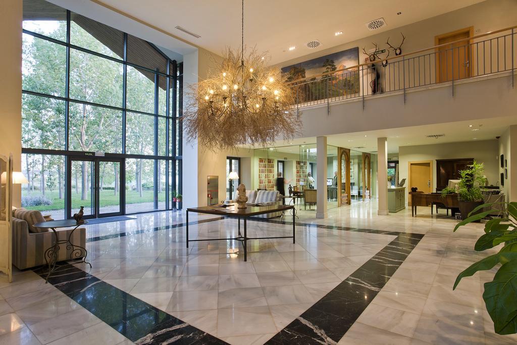 Hotel Villa Marcilla Dış mekan fotoğraf