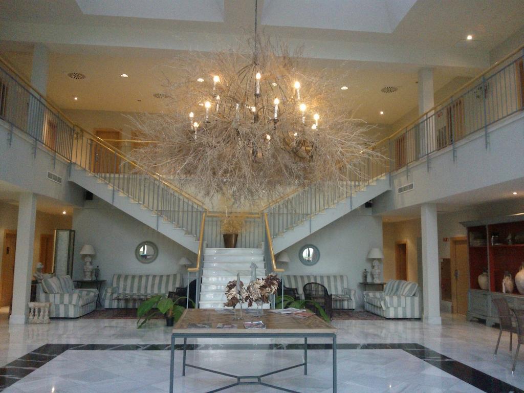 Hotel Villa Marcilla Dış mekan fotoğraf